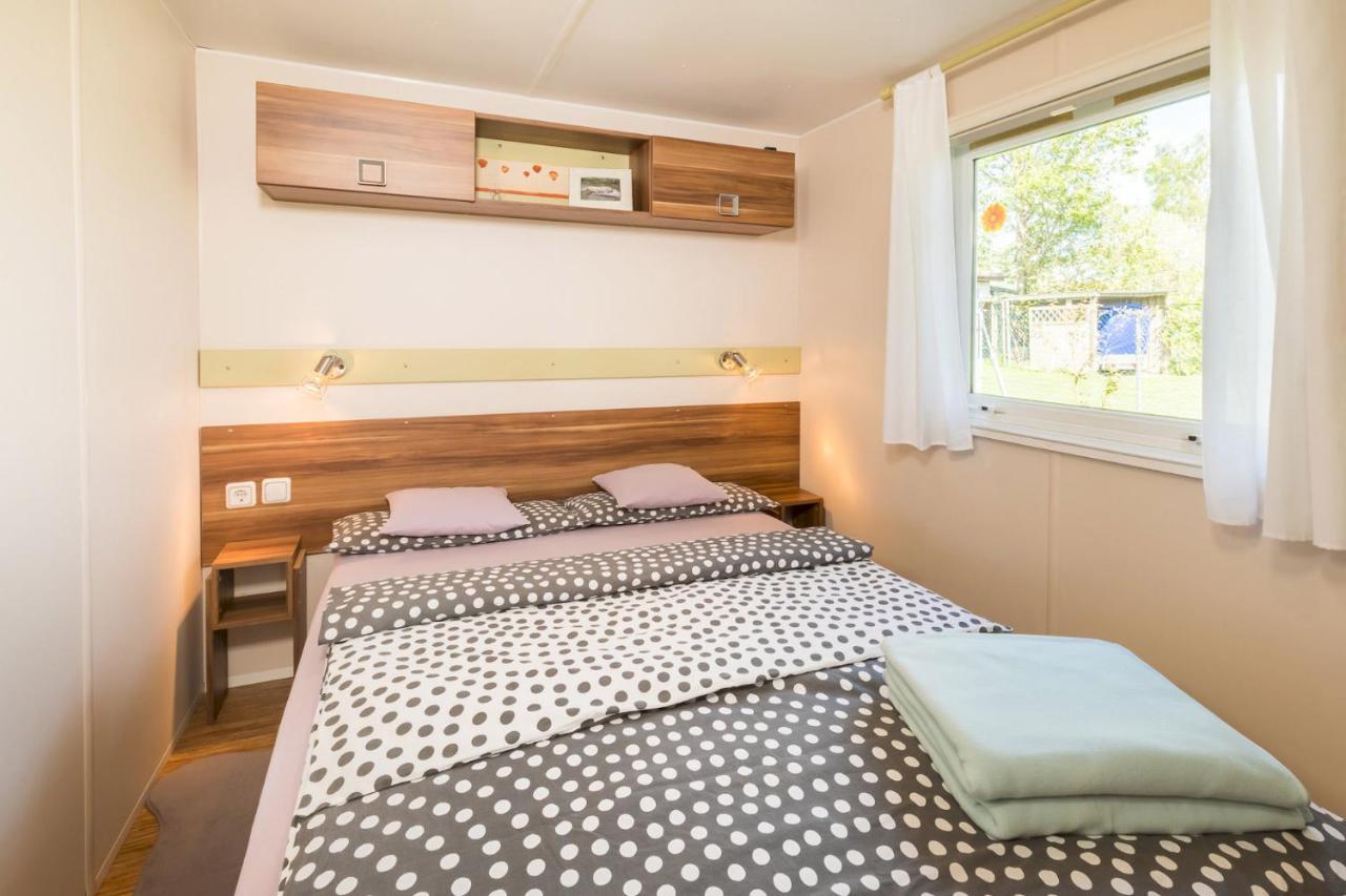Tonis Huette Apartment Hohenfels  Екстериор снимка